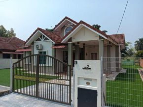 Bagan Villa Sg Pelek 12 pax